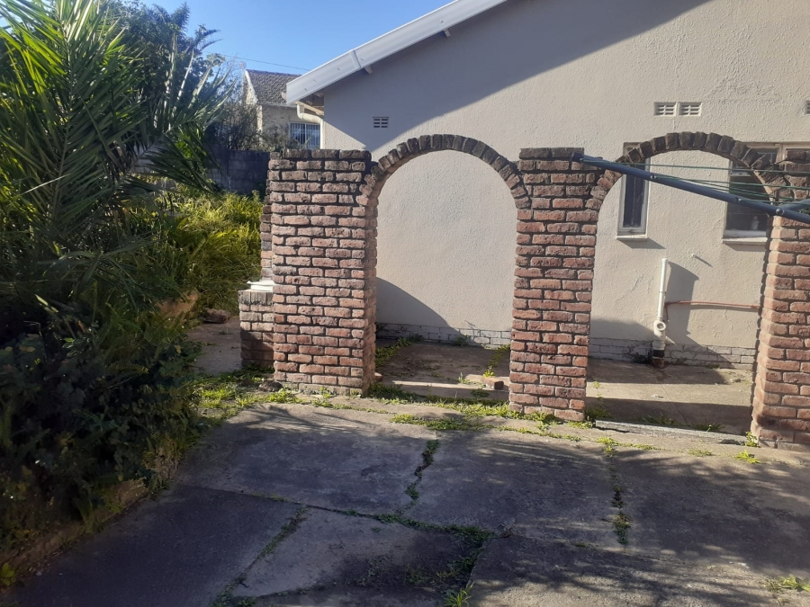 To Let 3 Bedroom Property for Rent in Cambridge West Eastern Cape